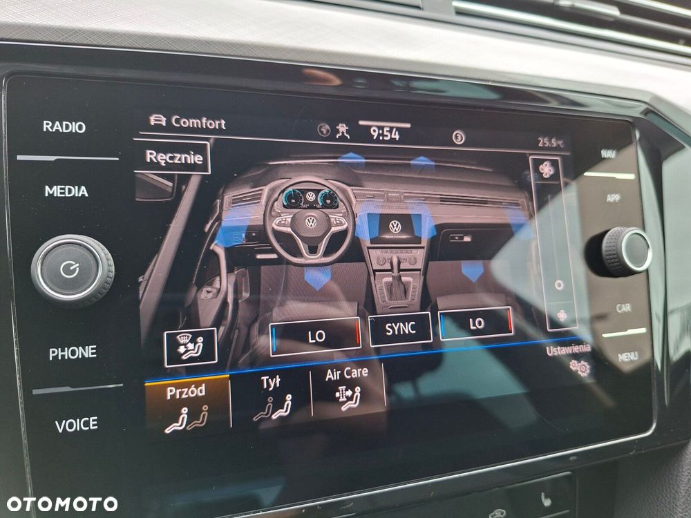 Volkswagen Passat - 27