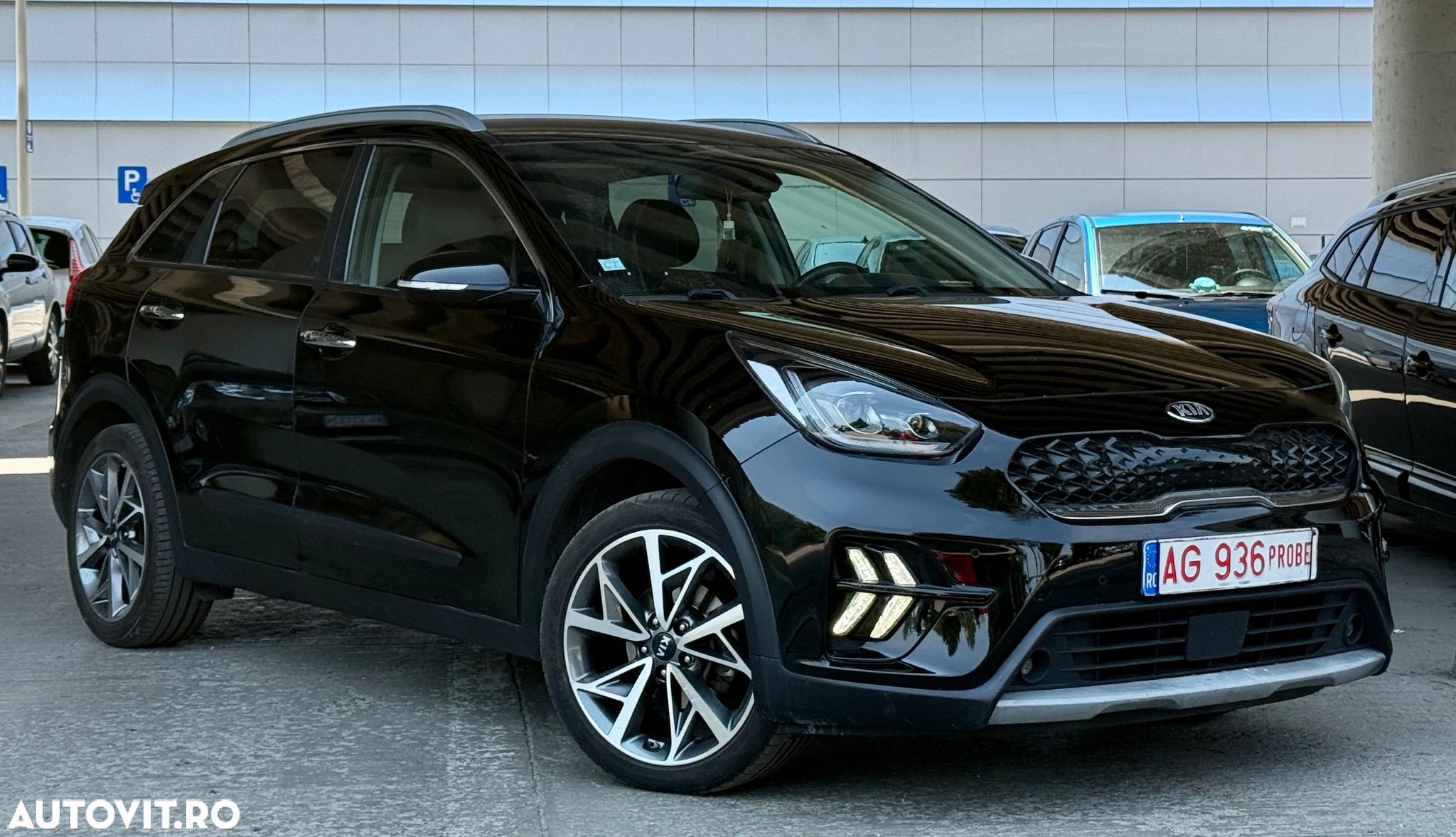 Kia Niro 1.6 GDI HEV 2WD OPF Aut. Edition 7 - 1