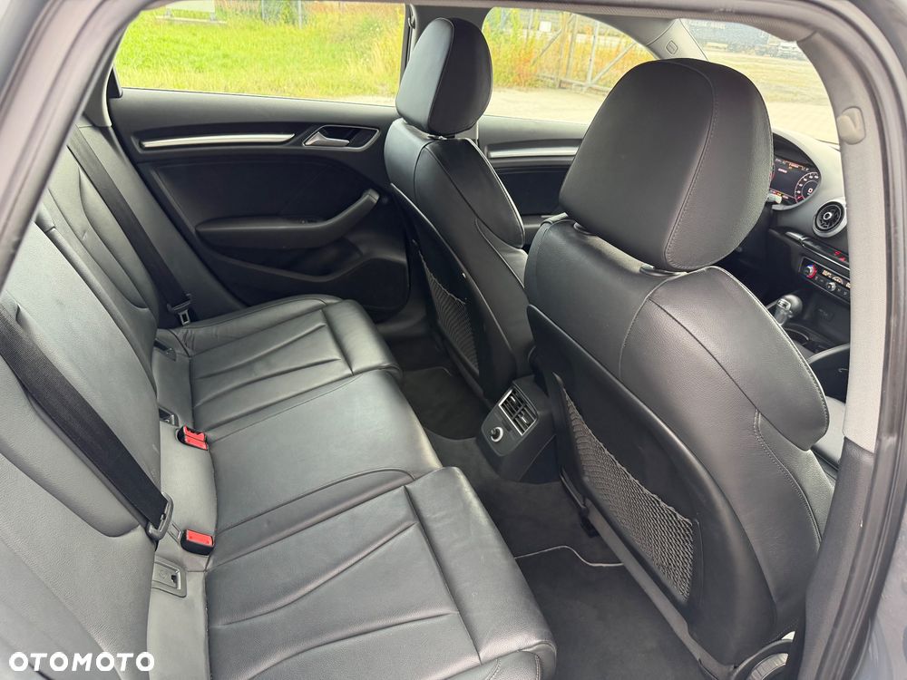 Audi A3 Sportback 2.0 TDI S tronic sport - 25