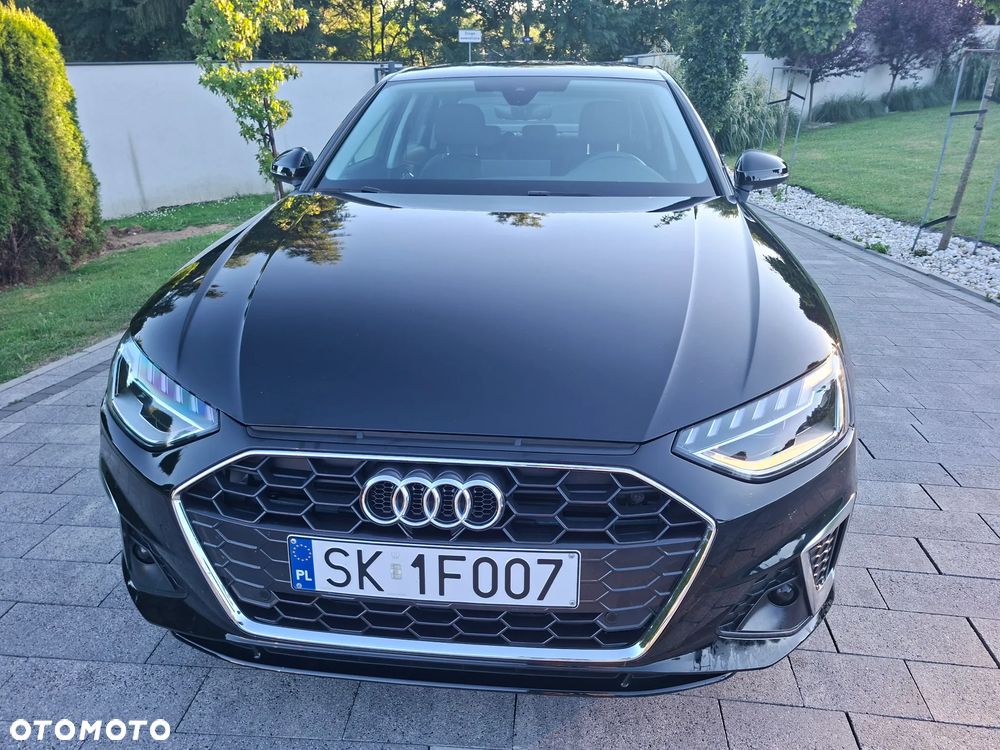 Audi A4 Limousine - 5