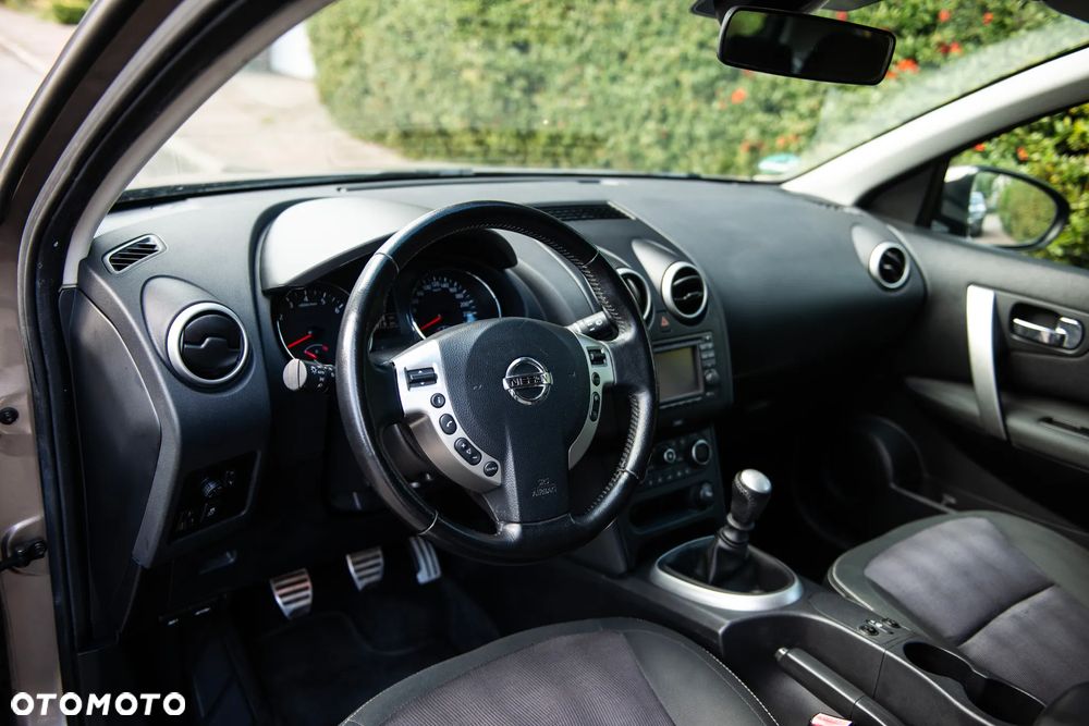 Nissan Qashqai 2.0 tekna - 19