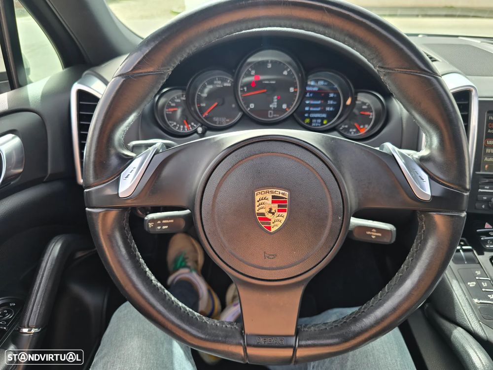 Porsche Cayenne 3.0 V6 - 13