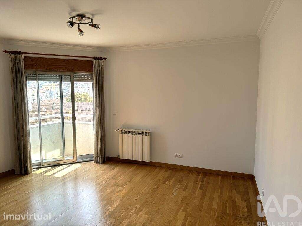 Apartamento T1 em Alvalade de 50,00 m2 - Grande imagem: 3/28