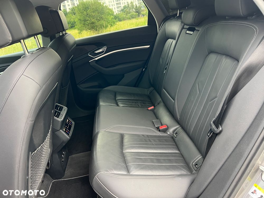 Audi e-tron 50 Quattro - 27