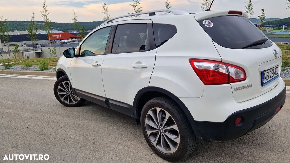 Nissan Qashqai 1.5 DCI DPF visia ECO - 7