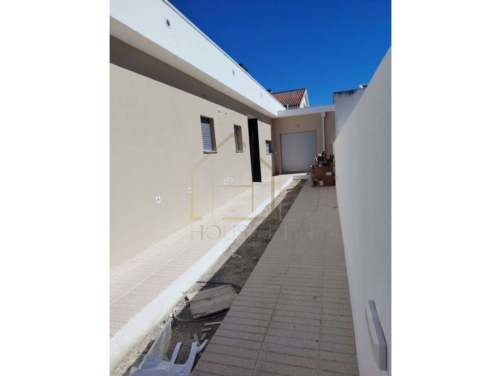 Moradia Térrea T3 +1 com Espaço para Piscina. Pinhal do General. Fe... - Grande imagem: 2/28
