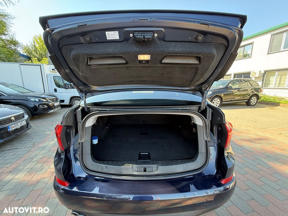 BMW Seria 5 530d xDrive - 25