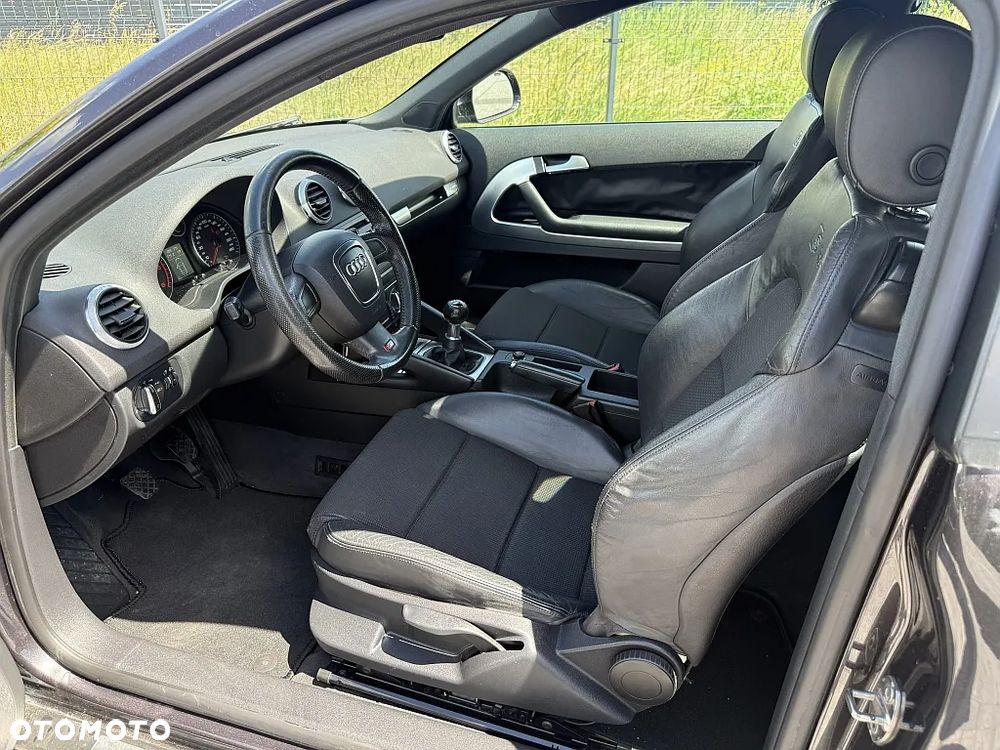 Audi A3 3-drzwiowe 2.0 TDI DPF quattro S line Sportpaket (plus) - 10
