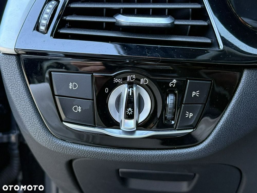 BMW Seria 5 - 27