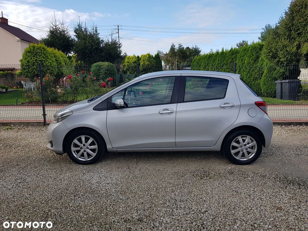 Toyota Yaris - 8