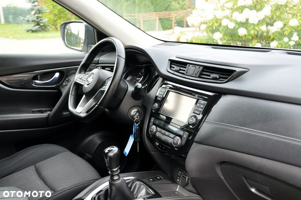 Nissan X-Trail - 18