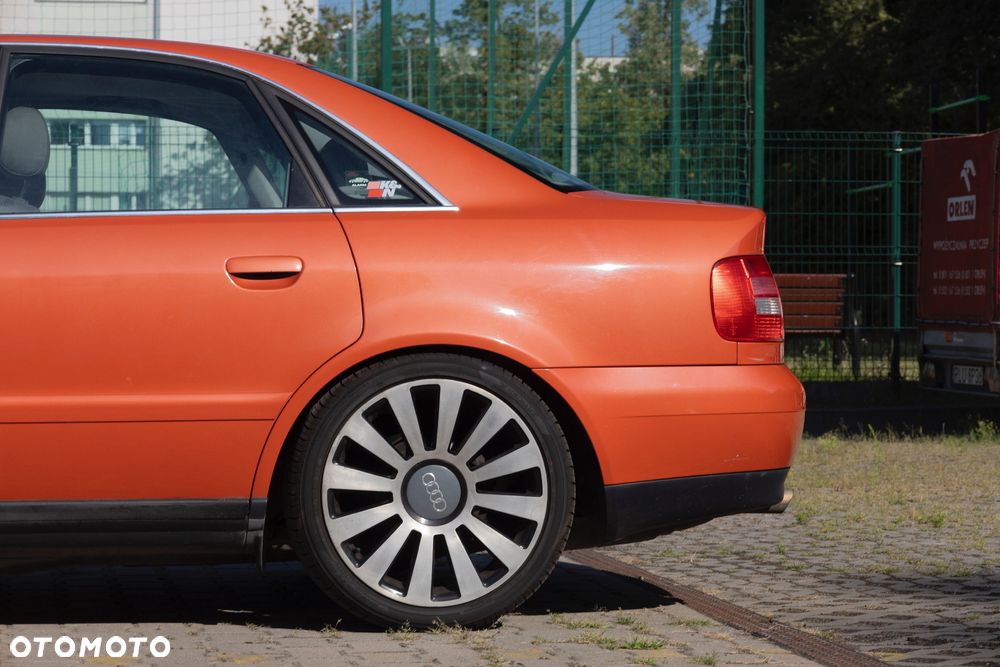 Audi A4 Limousine 2.8 Quattro Tiptronic - 15