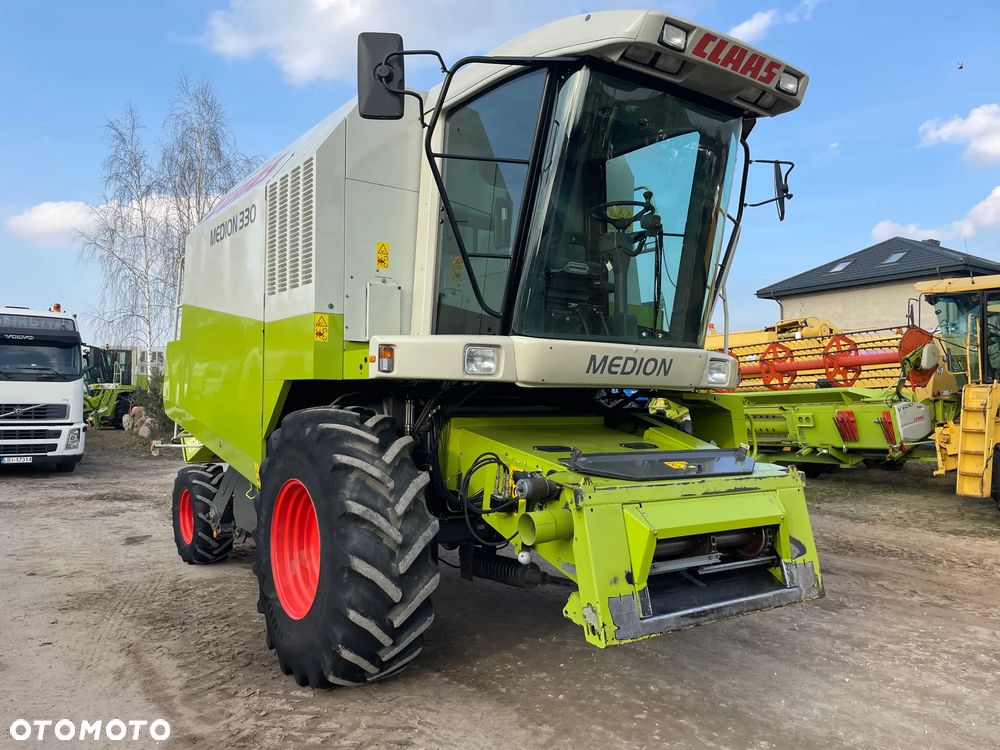 Claas Medion 330 - 7