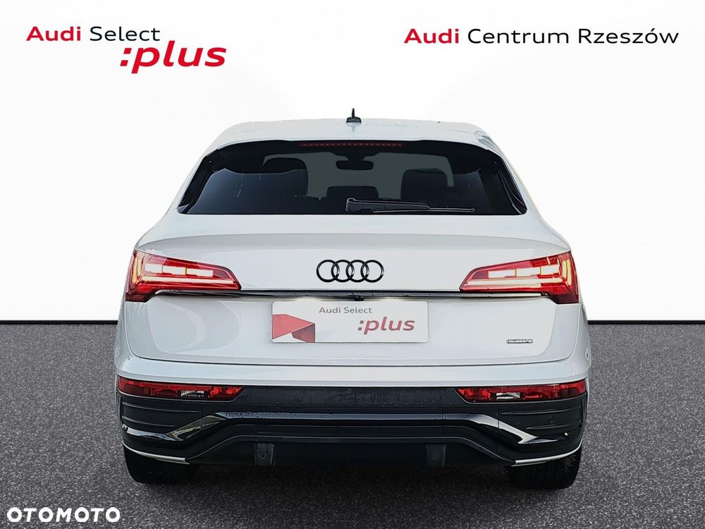 Audi Q5 Sportback - 6