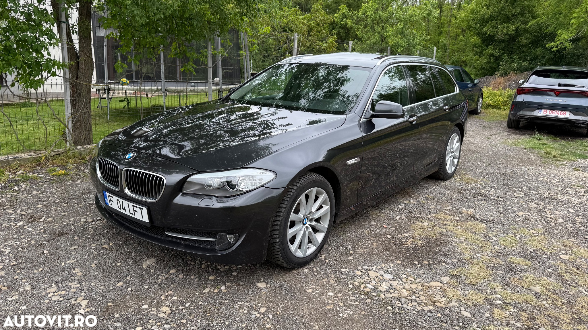 BMW Seria 5 520d Touring Aut. - 2