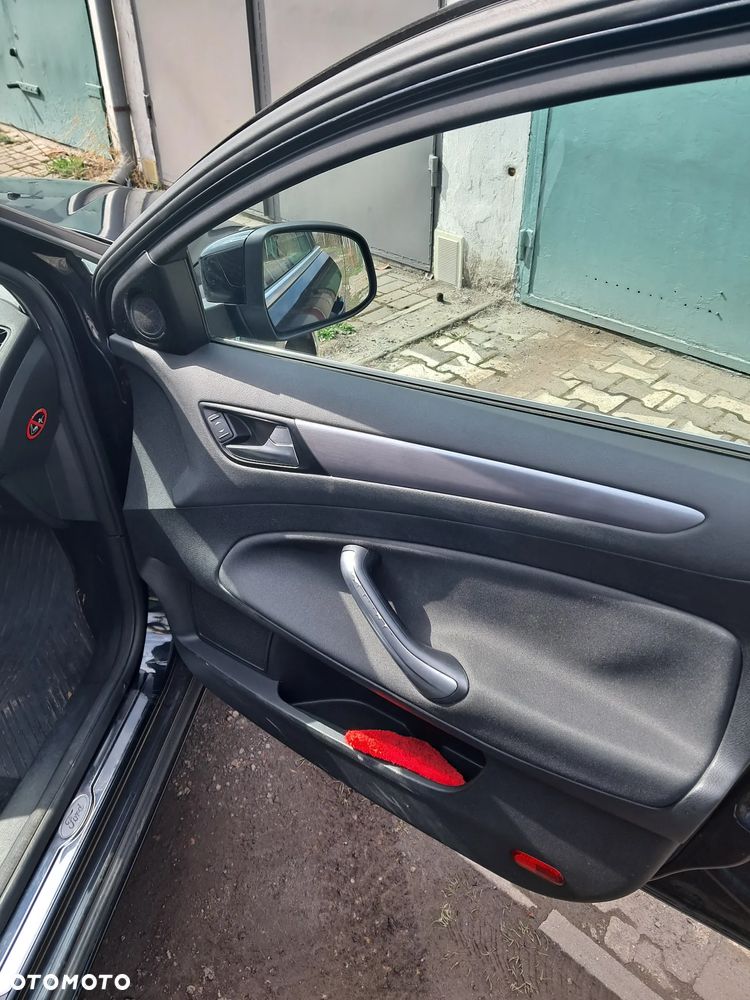 Ford Mondeo 1.6 T Titanium - 24