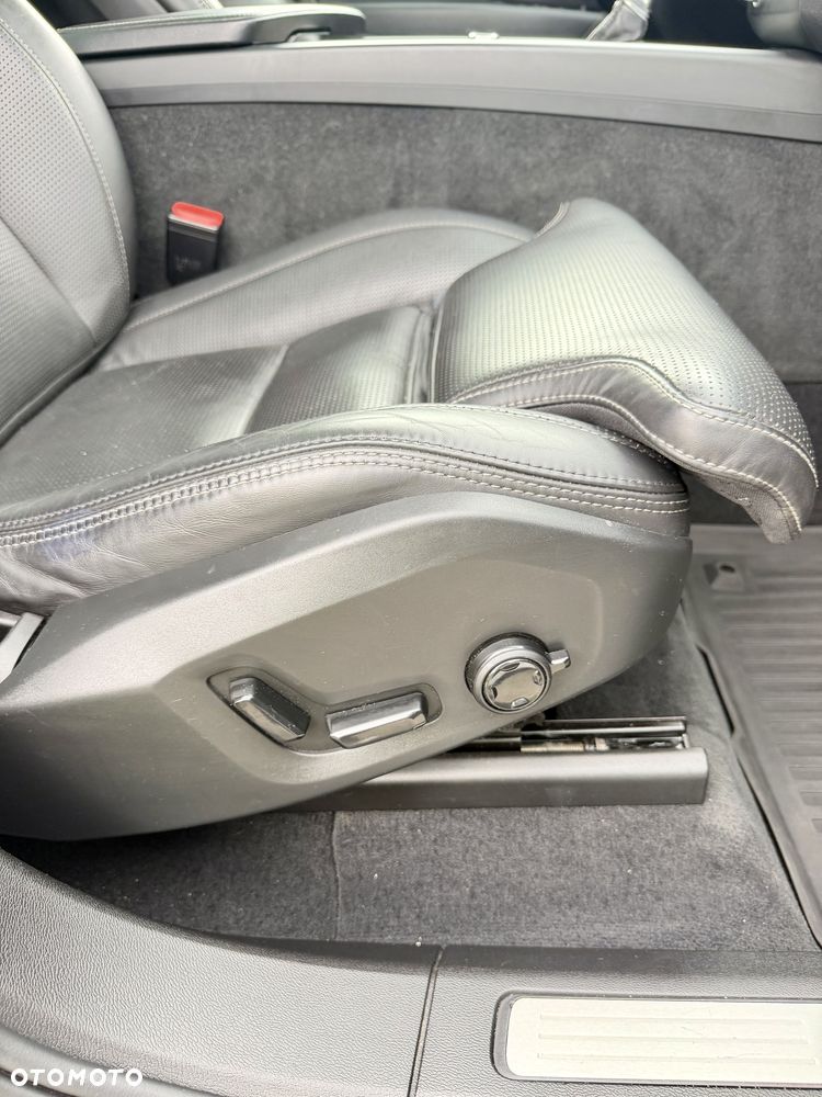 Volvo XC 60 T6 AWD Inscription - 15
