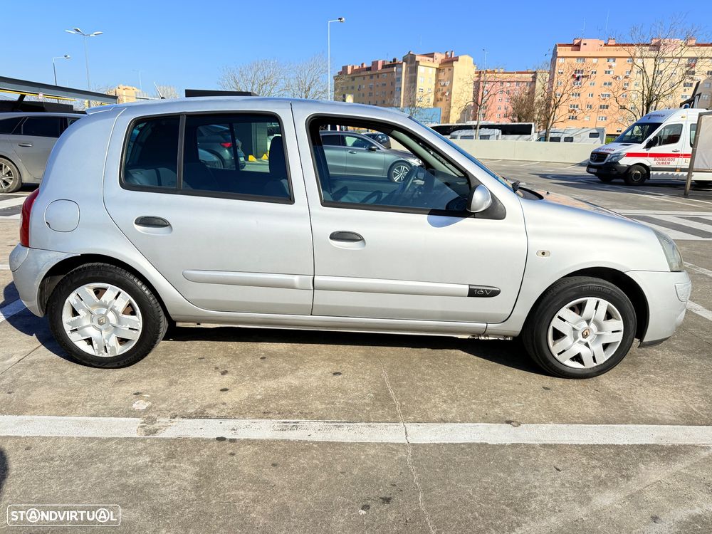 Renault Clio 1.2 16V Authentique - 6