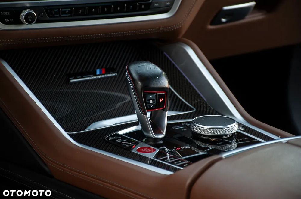 BMW X6M - 28