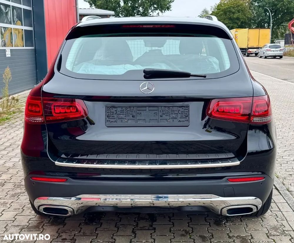 Mercedes-Benz GLC 300 d 4Matic 9G-TRONIC - 7