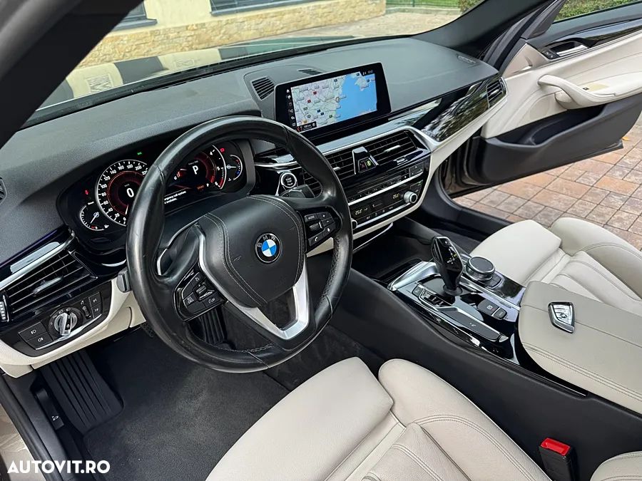 BMW Seria 5 520d Aut. Sport Line - 39