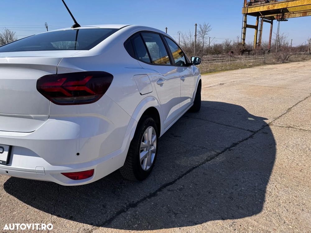 Dacia Logan TCe 90 CVT Comfort - 4