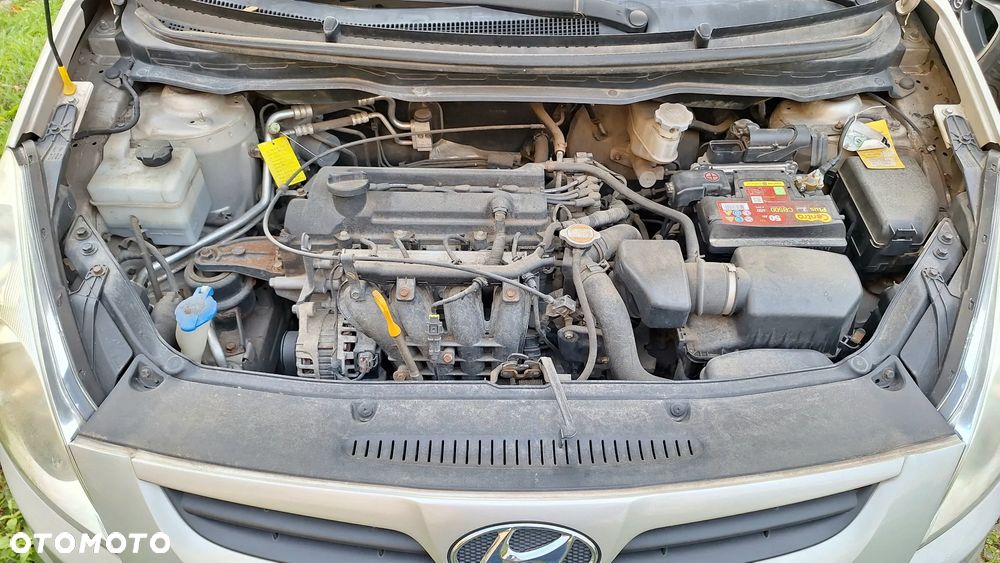 Hyundai i20 - 18