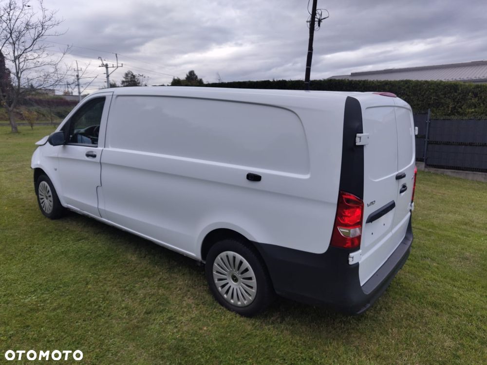 Mercedes-Benz Vito - 20