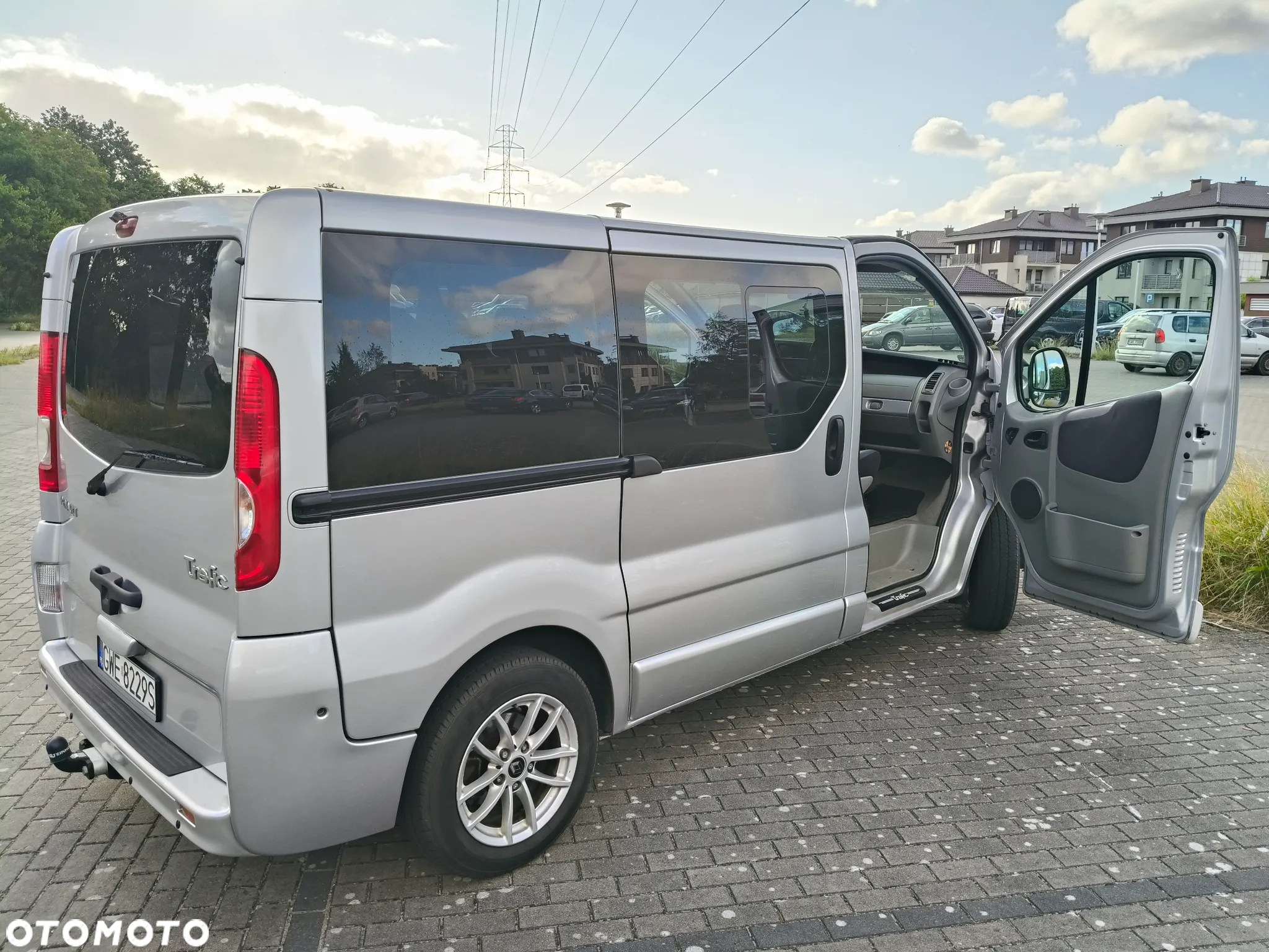 Renault Trafic 2.0 dCi 115 Combi L1H1 - 13