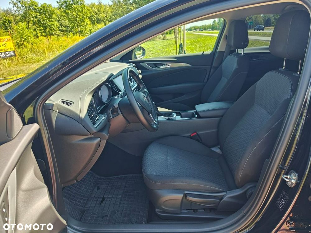 Opel Insignia - 13