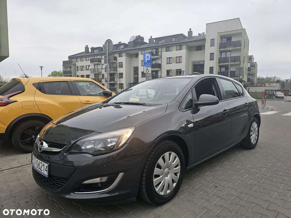 Opel Astra 1.7 CDTI Essentia - 9