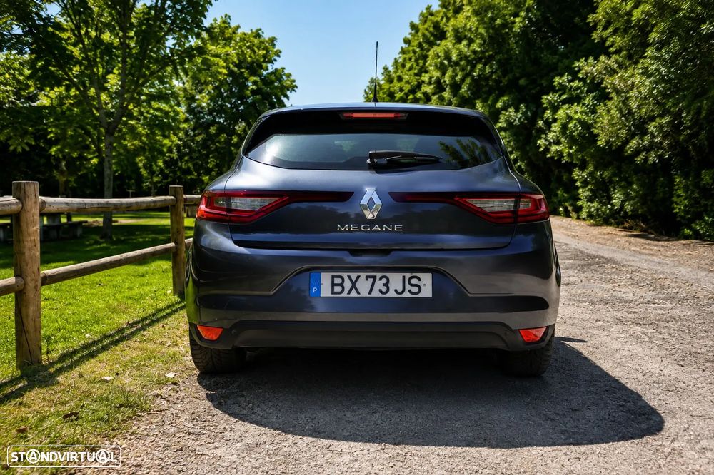 Renault Mégane 1.5 dCi Dynamique S - 15