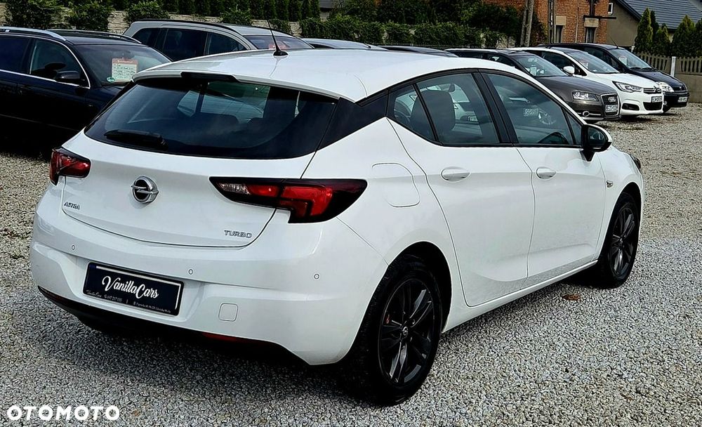 Opel Astra 1.4 Turbo Edition - 32