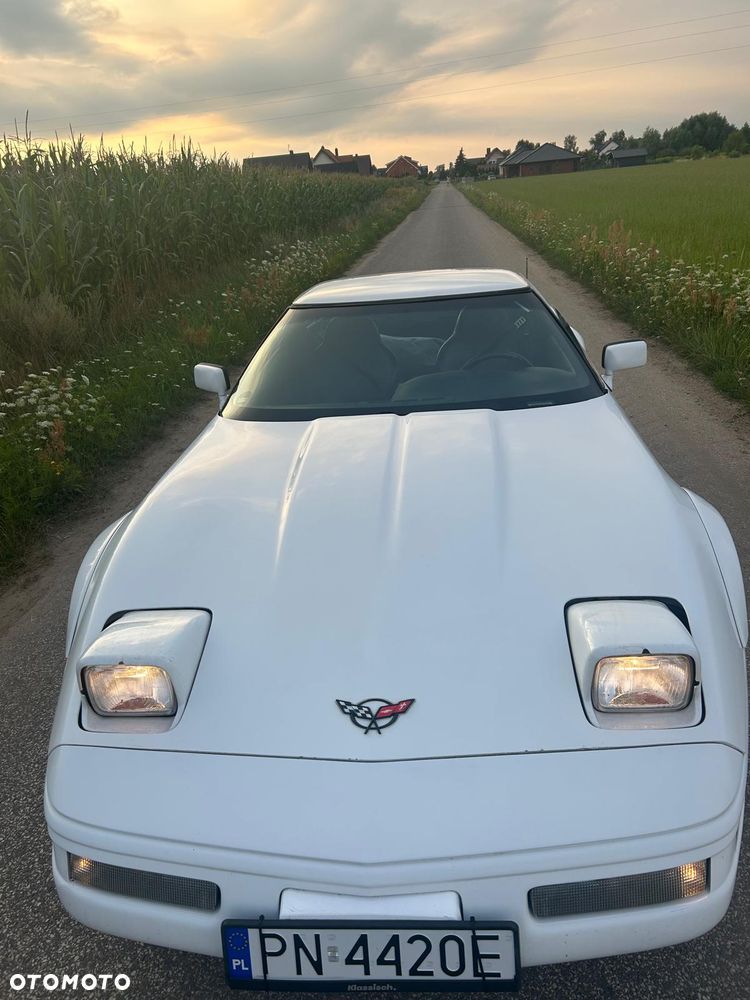 Chevrolet Corvette - 6