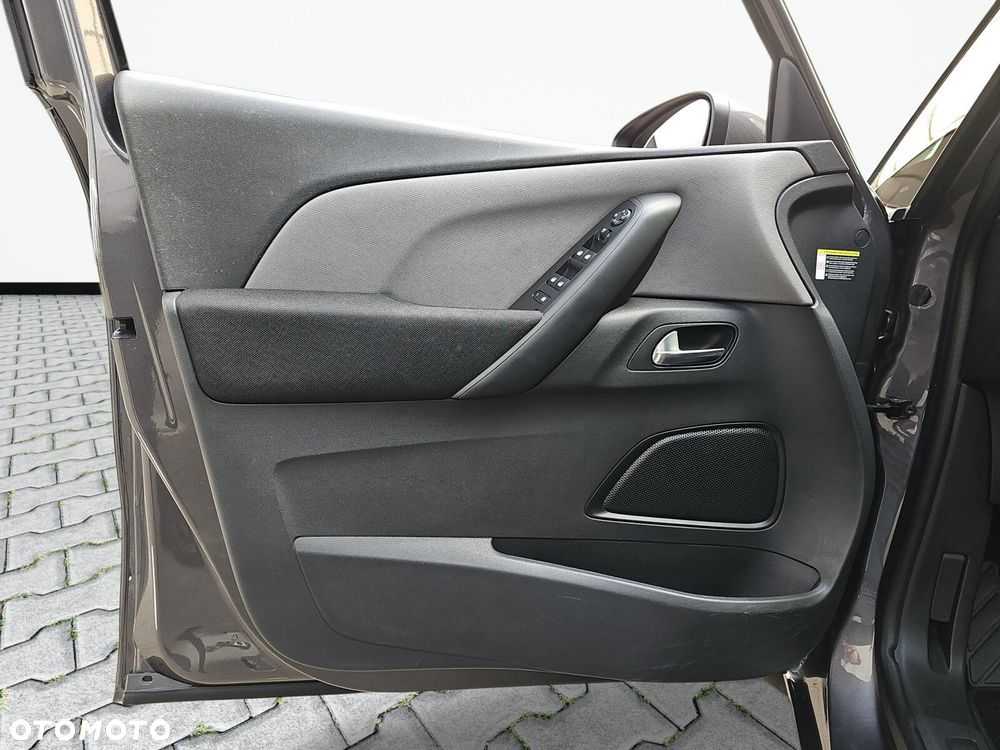 Citroën C4 SpaceTourer - 17