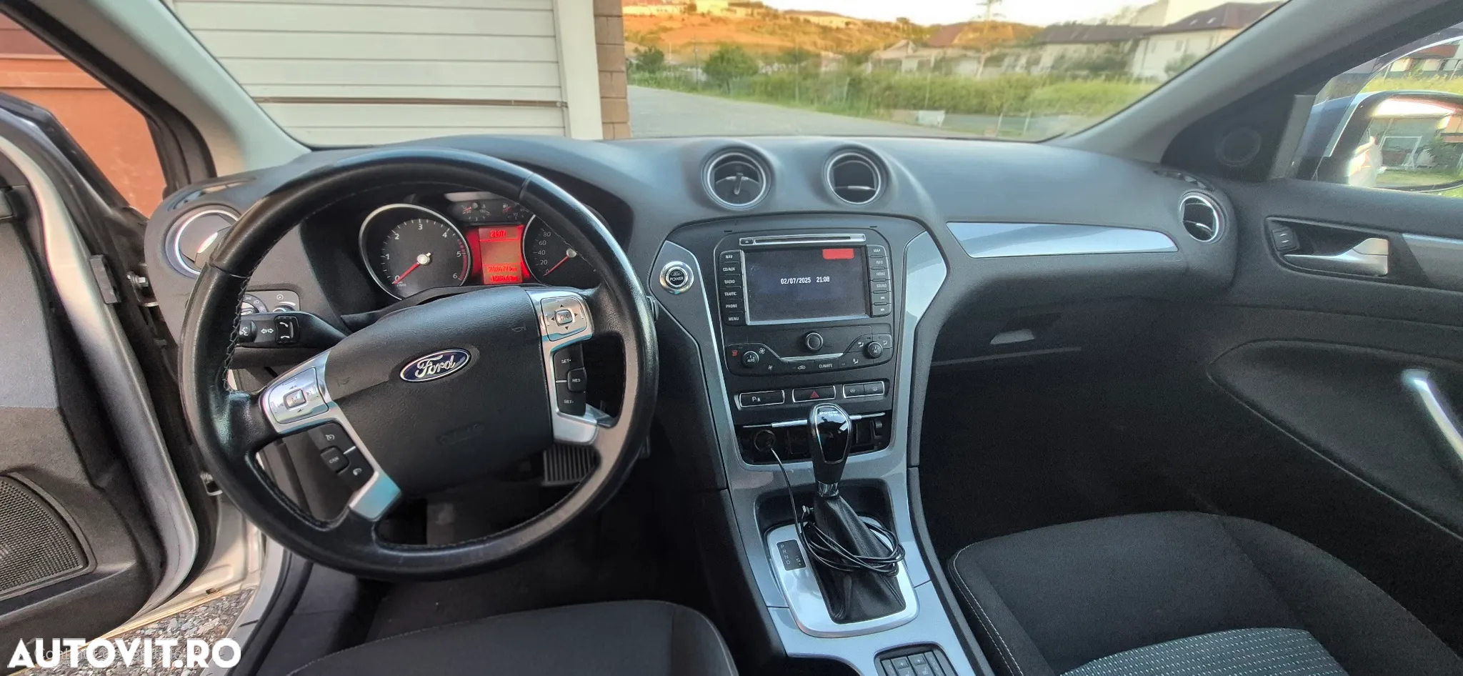 Ford Mondeo 2.0 TDCi Powershift Business Class - 8