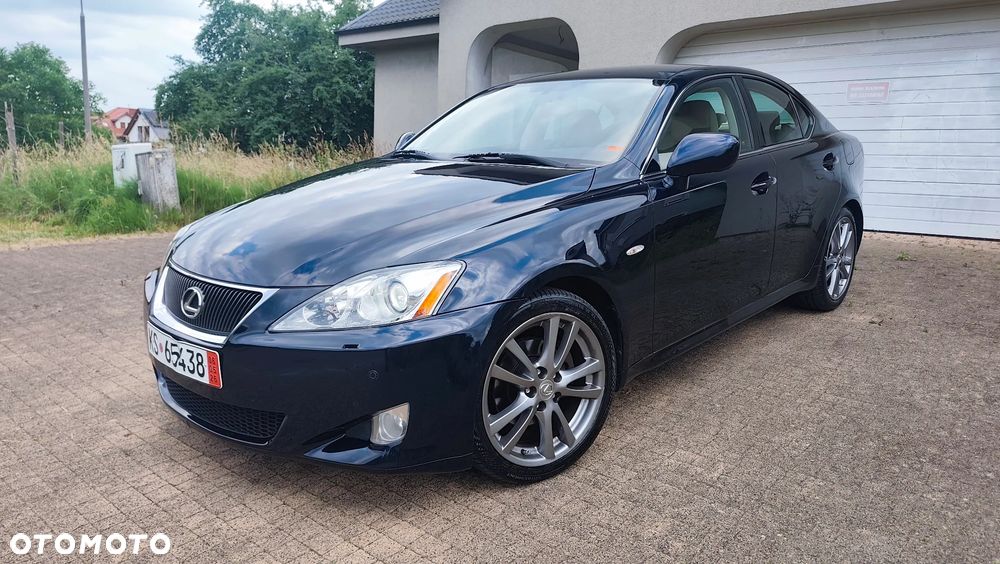 Lexus IS 250 Prestige - 34