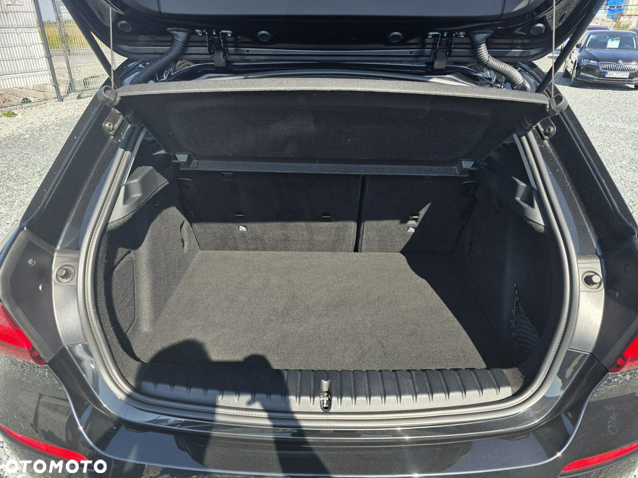BMW Seria 1 118i Advantage - 28