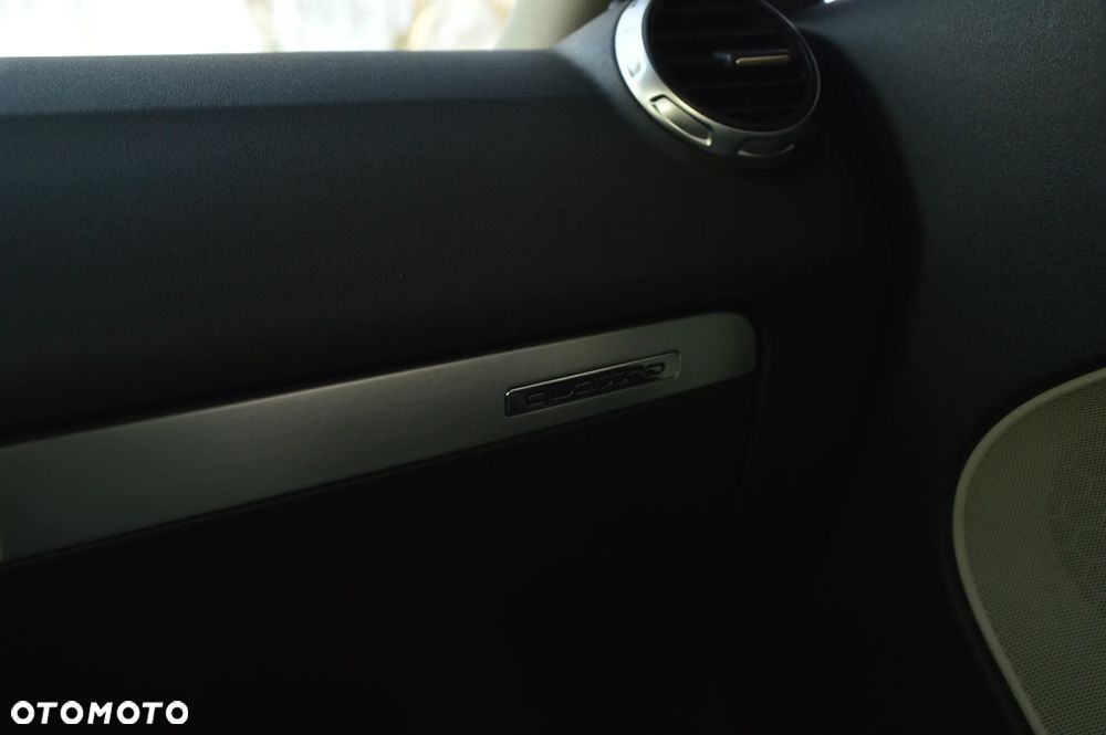 Audi TT Coupé 2.0 TFSI quattro S tronic - 27