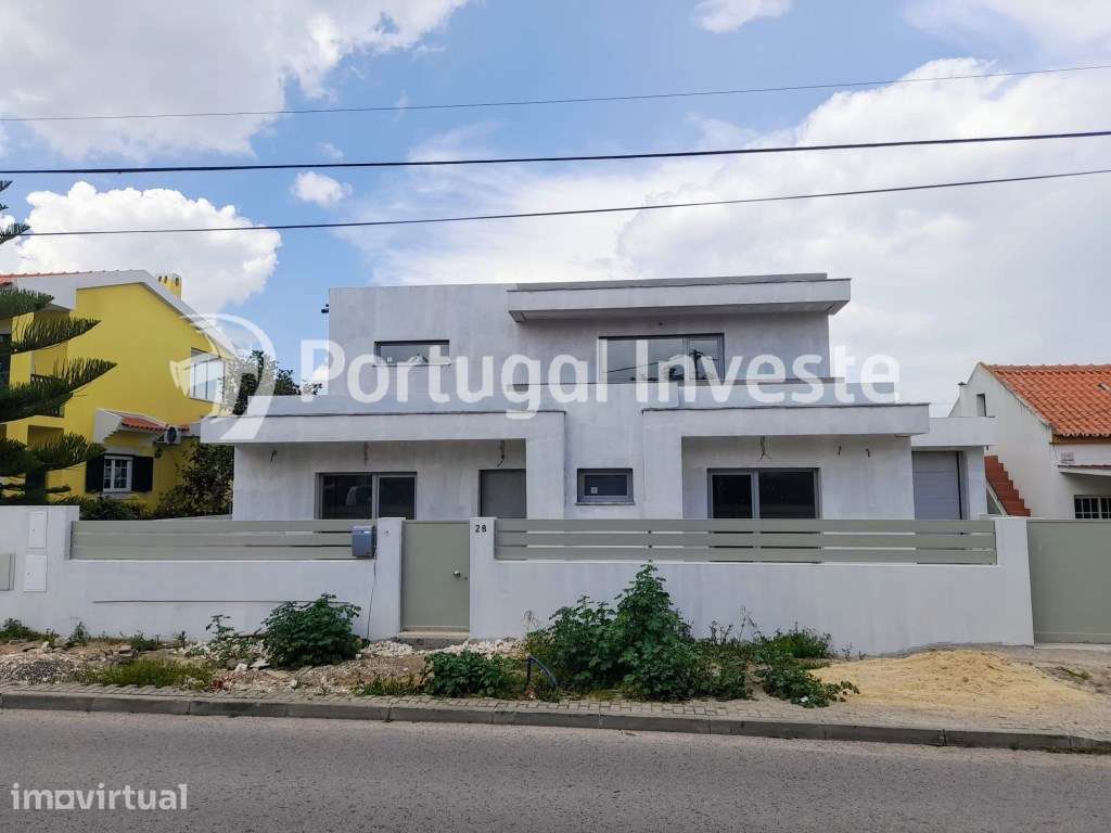 Fantástica Moradia Isolada 2 pisos, T4 com piscina - Azeitão - Grande imagem: 3/13