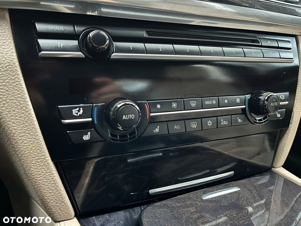 BMW Seria 7 750i - 40