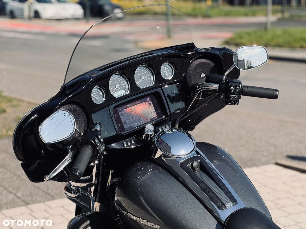 Harley-Davidson Touring Ultra Limited - 14