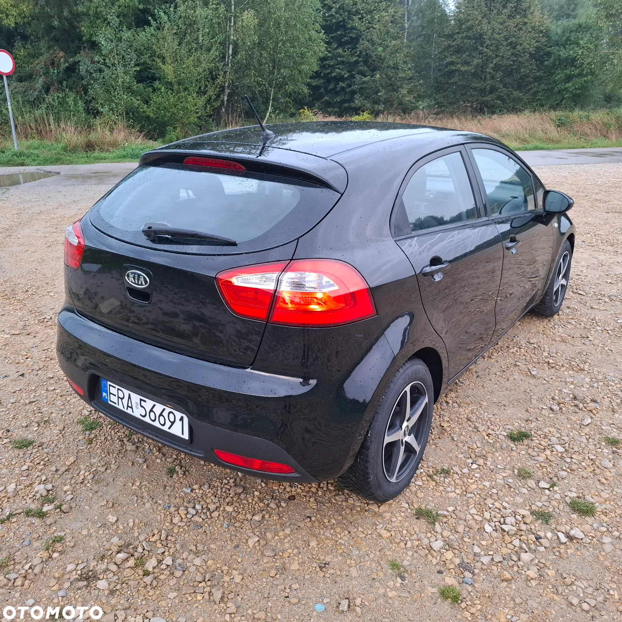 Kia Rio 1.2 Edition 7 - 10