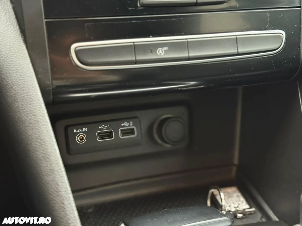 Renault Megane TCE 140 GPF Zen - 6