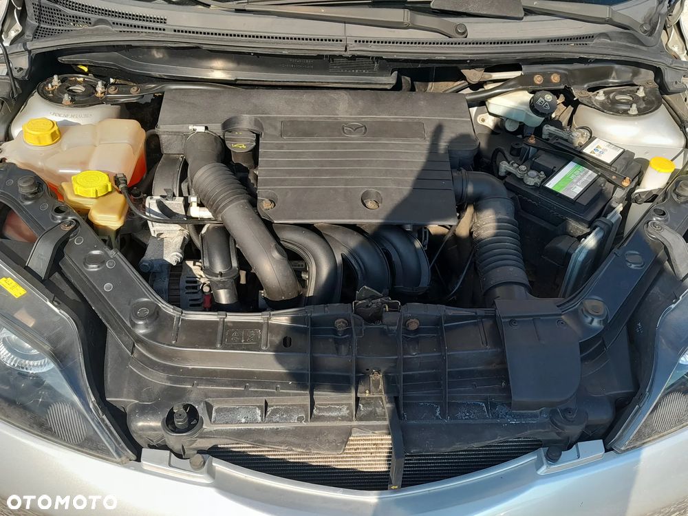 Mazda 2 - 9