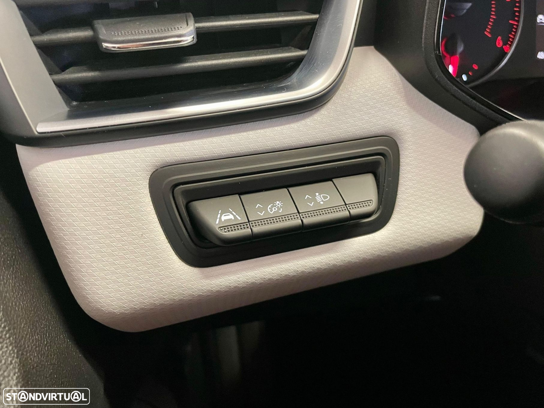 Renault Clio 1.5 Blue dCi Evolution - 21