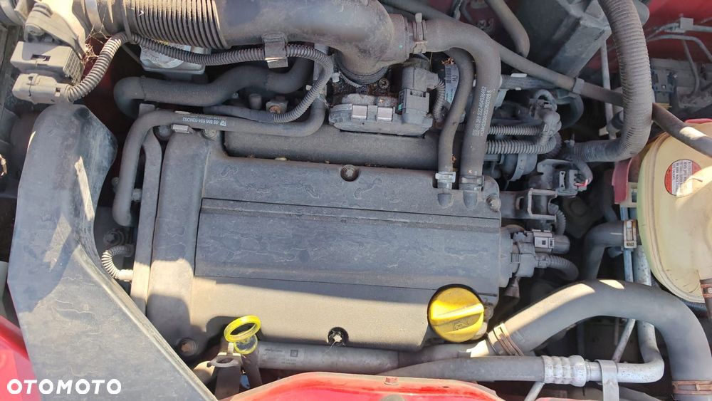 opel corsa meriva silnik z12xep 1.2 benzyna 80km kompletny film 2008r - 1