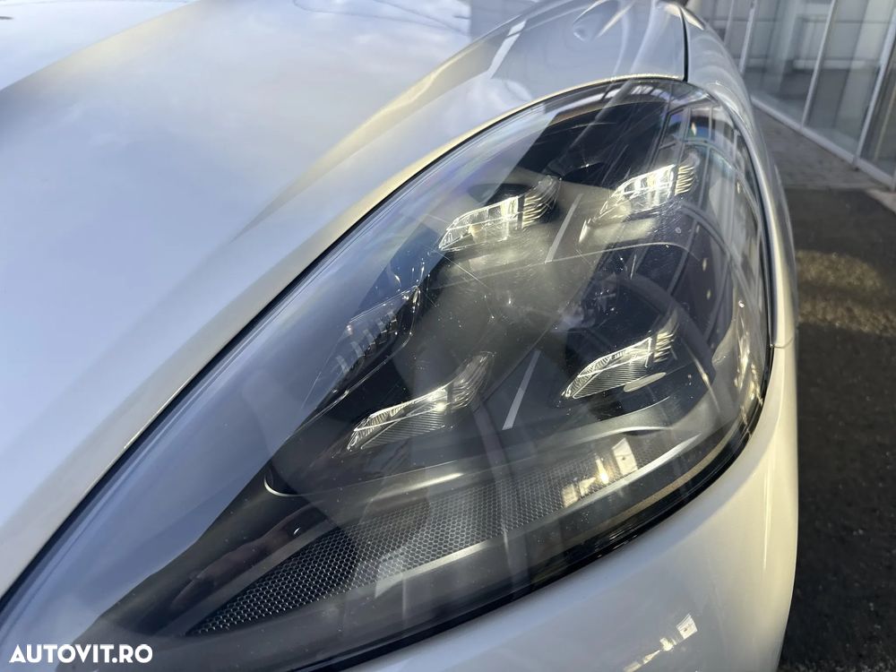 Porsche Cayenne Standard - 28