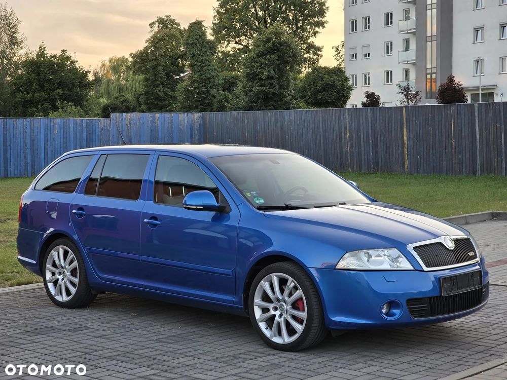 Skoda Octavia 2.0 TDI CR DPF RS - 2