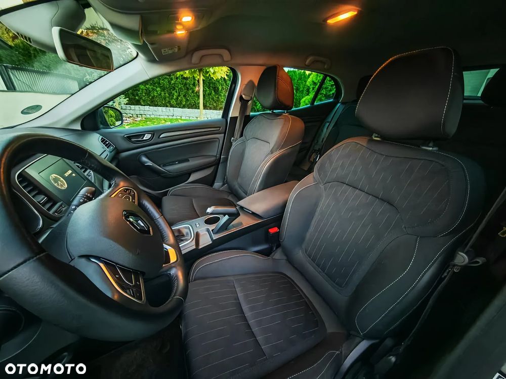 Renault Megane TCe 140 GPF LIMITED - 15